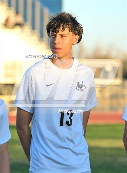 Thumbnail 2 in Sunrise Mountain vs. Verrado (AIA 5A Semifinal) photogallery.