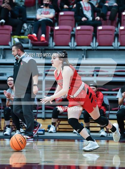 Thumbnail 2 in Southside vs. Farmington (AAA 4A State Round One) photogallery.