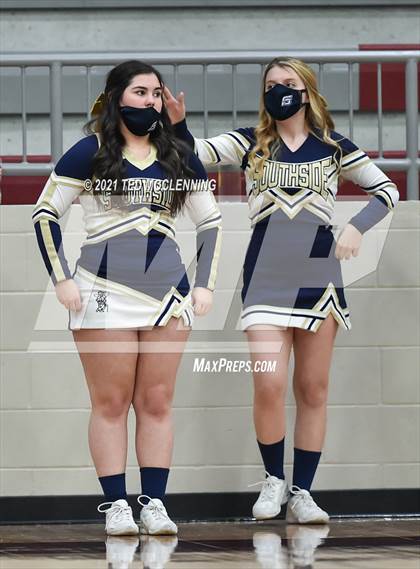 Thumbnail 2 in Southside vs. Farmington (AAA 4A State Round One) photogallery.