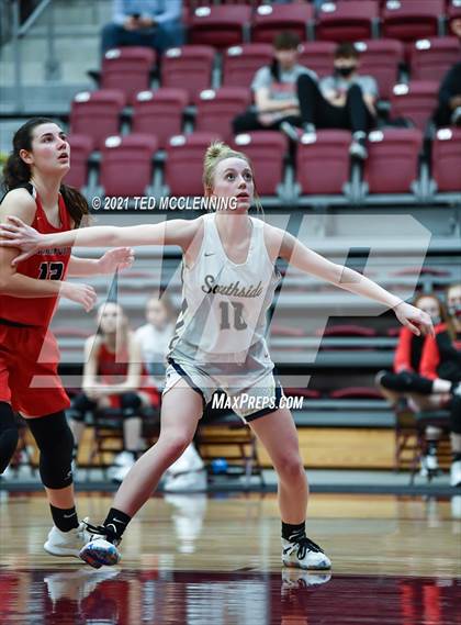 Thumbnail 1 in Southside vs. Farmington (AAA 4A State Round One) photogallery.
