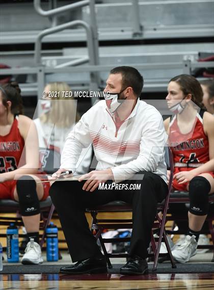 Thumbnail 2 in Southside vs. Farmington (AAA 4A State Round One) photogallery.