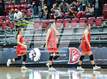 Thumbnail 1 in Southside vs. Farmington (AAA 4A State Round One) photogallery.