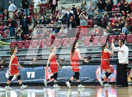 Thumbnail 2 in Southside vs. Farmington (AAA 4A State Round One) photogallery.