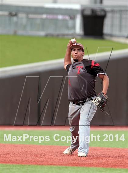 Thumbnail 2 in Tascosa vs. Fossil Ridge (UIL 5A Region 1 Area Playoff) photogallery.