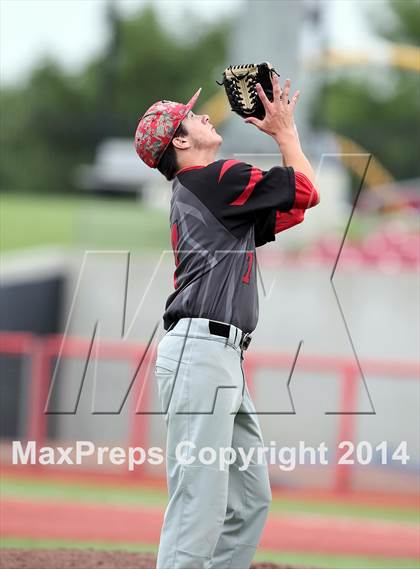 Thumbnail 2 in Tascosa vs. Fossil Ridge (UIL 5A Region 1 Area Playoff) photogallery.