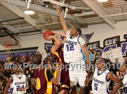 Thumbnail 2 in Franklin vs. Edison (CIF SJS D1 Playoffs) photogallery.