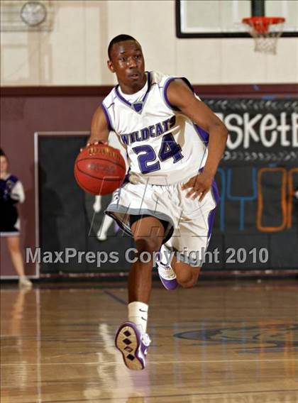 Thumbnail 2 in Franklin vs. Edison (CIF SJS D1 Playoffs) photogallery.