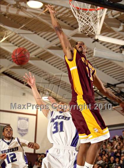 Thumbnail 1 in Franklin vs. Edison (CIF SJS D1 Playoffs) photogallery.