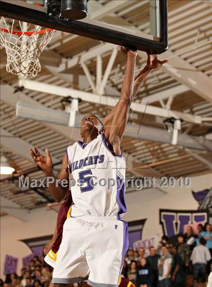Thumbnail 1 in Franklin vs. Edison (CIF SJS D1 Playoffs) photogallery.