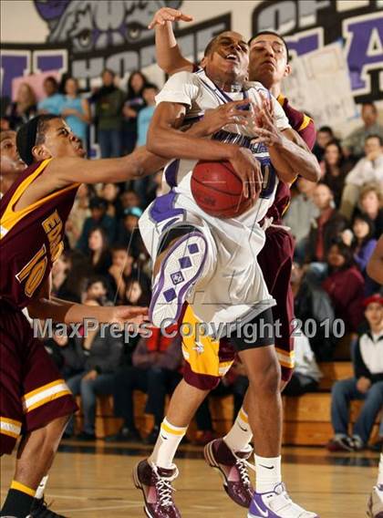 Thumbnail 3 in Franklin vs. Edison (CIF SJS D1 Playoffs) photogallery.