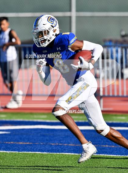 Thumbnail 1 in Valley Christian @ Serra (CIF CCS D1 Quarterfinal) photogallery.
