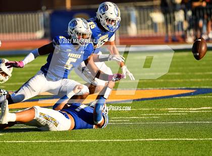 Thumbnail 2 in Valley Christian @ Serra (CIF CCS D1 Quarterfinal) photogallery.