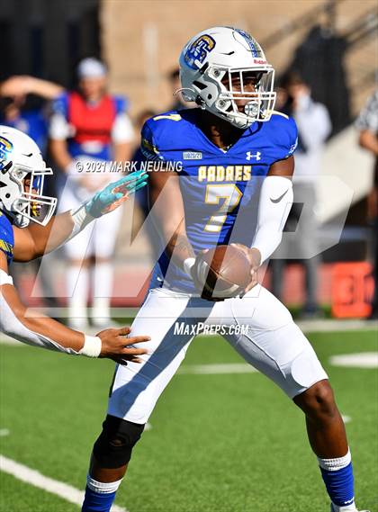 Thumbnail 2 in Valley Christian @ Serra (CIF CCS D1 Quarterfinal) photogallery.