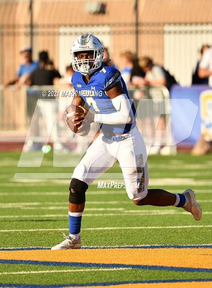 Thumbnail 3 in Valley Christian @ Serra (CIF CCS D1 Quarterfinal) photogallery.