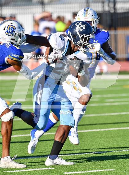 Thumbnail 1 in Valley Christian @ Serra (CIF CCS D1 Quarterfinal) photogallery.