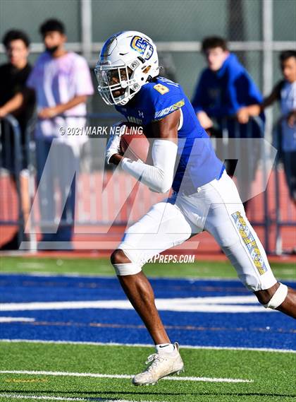 Thumbnail 2 in Valley Christian @ Serra (CIF CCS D1 Quarterfinal) photogallery.