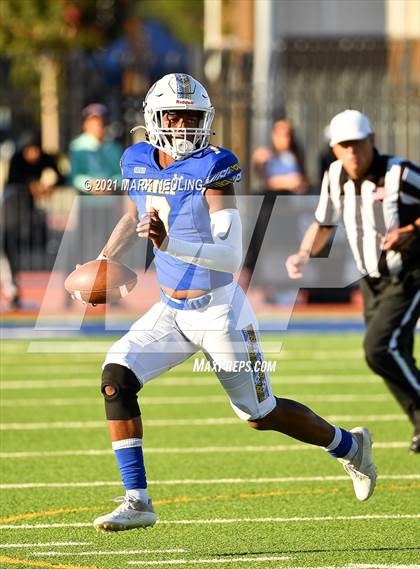 Thumbnail 2 in Valley Christian @ Serra (CIF CCS D1 Quarterfinal) photogallery.