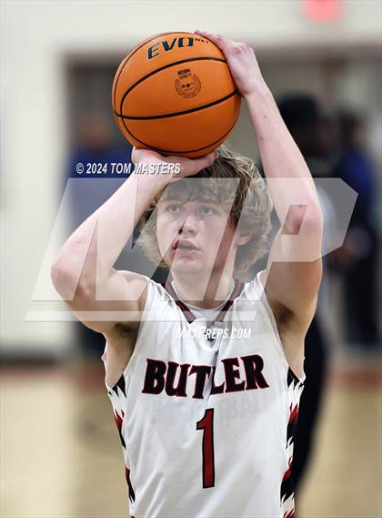 Thumbnail 2 in Cuthbertson @ Butler photogallery.