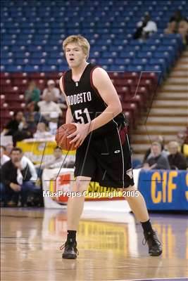 Thumbnail 2 in Modesto vs Franklin (Sec. Semifinal) photogallery.