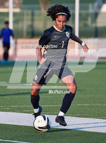 Thumbnail 2 in O'Connor vs Del Rio (UIL 6A Bi-District Playoff) photogallery.