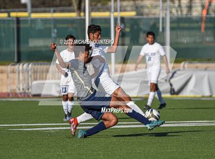 Thumbnail 1 in O'Connor vs Del Rio (UIL 6A Bi-District Playoff) photogallery.