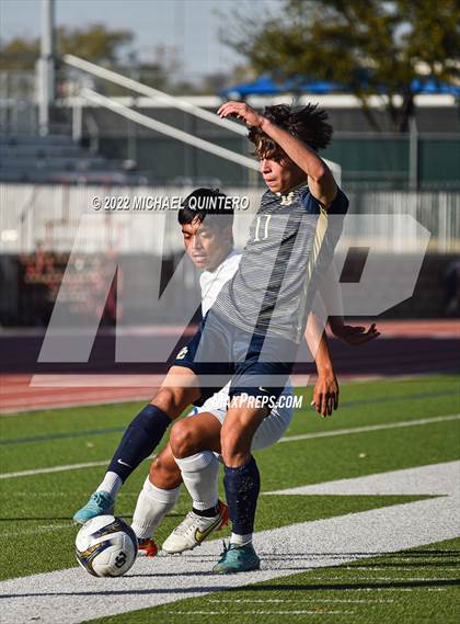 Thumbnail 3 in O'Connor vs Del Rio (UIL 6A Bi-District Playoff) photogallery.