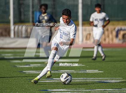 Thumbnail 1 in O'Connor vs Del Rio (UIL 6A Bi-District Playoff) photogallery.