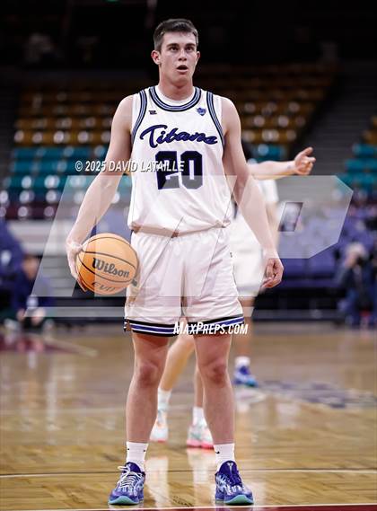 Thumbnail 1 in Coal Ridge vs. Colorado Academy (CHSAA 4A Final 4) photogallery.