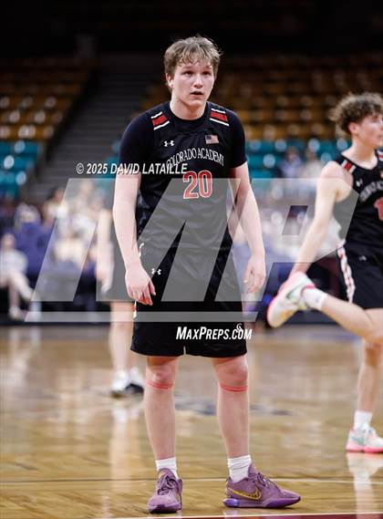 Thumbnail 2 in Coal Ridge vs. Colorado Academy (CHSAA 4A Final 4) photogallery.