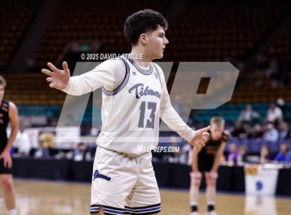 Thumbnail 2 in Coal Ridge vs. Colorado Academy (CHSAA 4A Final 4) photogallery.
