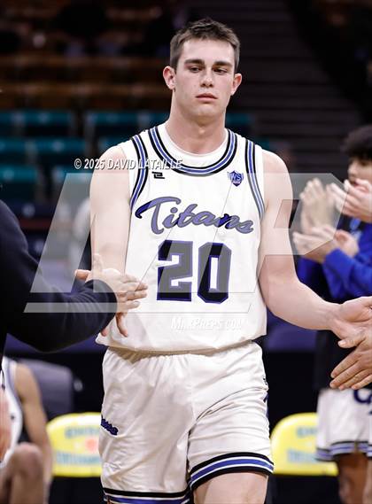 Thumbnail 1 in Coal Ridge vs. Colorado Academy (CHSAA 4A Final 4) photogallery.
