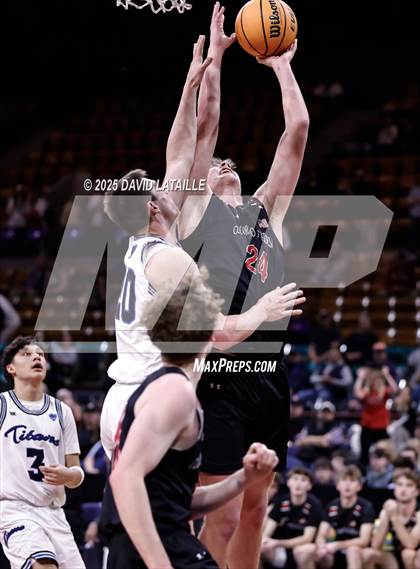 Thumbnail 1 in Coal Ridge vs. Colorado Academy (CHSAA 4A Final 4) photogallery.
