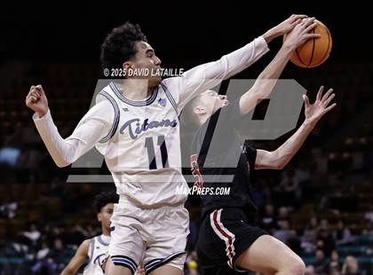 Thumbnail 3 in Coal Ridge vs. Colorado Academy (CHSAA 4A Final 4) photogallery.