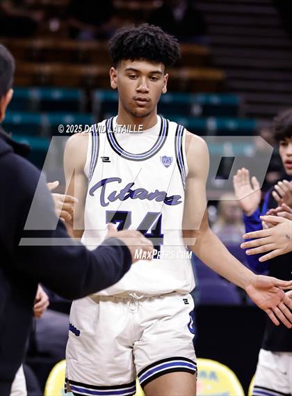 Thumbnail 2 in Coal Ridge vs. Colorado Academy (CHSAA 4A Final 4) photogallery.