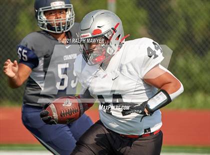 Thumbnail 1 in  Stevens [John Paul] @ Boerne-Champion (Silver) photogallery.