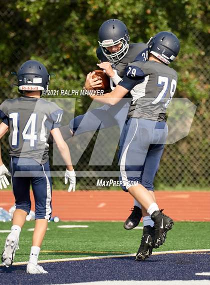 Thumbnail 2 in  Stevens [John Paul] @ Boerne-Champion (Silver) photogallery.