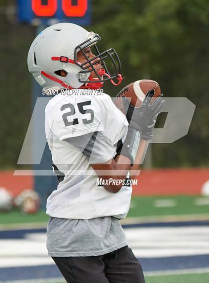 Thumbnail 3 in  Stevens [John Paul] @ Boerne-Champion (Silver) photogallery.