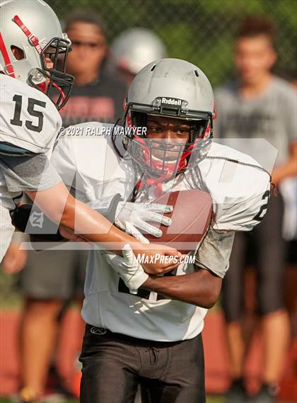 Thumbnail 1 in  Stevens [John Paul] @ Boerne-Champion (Silver) photogallery.