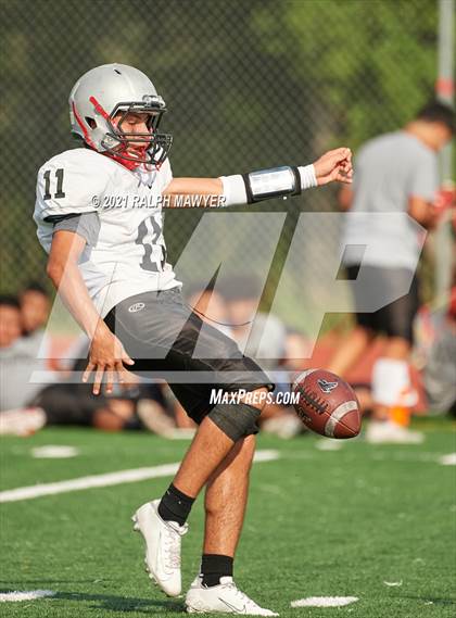 Thumbnail 1 in  Stevens [John Paul] @ Boerne-Champion (Silver) photogallery.