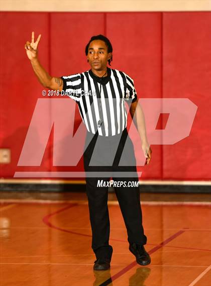 Thumbnail 3 in La Jolla Country Day vs Brea Olinda (Mark Keppel Tournament) photogallery.
