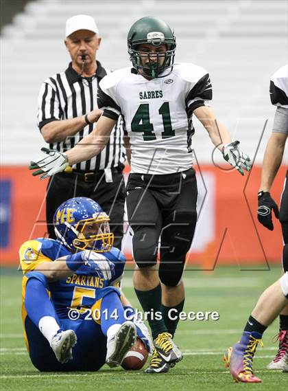 Thumbnail 2 in Schalmont vs. Maine-Endwell (NYSPHSAA Class B Final) photogallery.