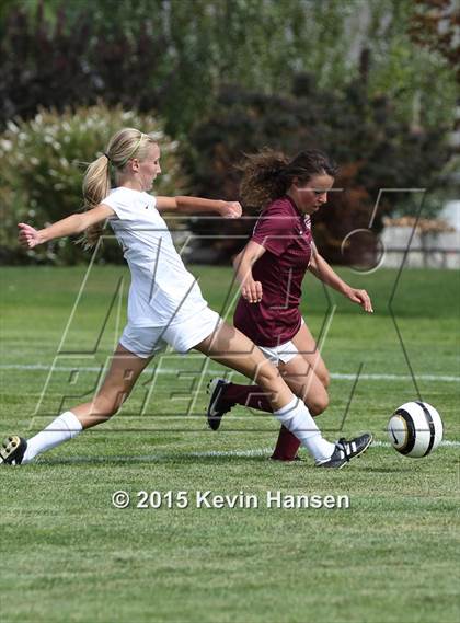 Thumbnail 3 in Maple Mountain @ Davis photogallery.