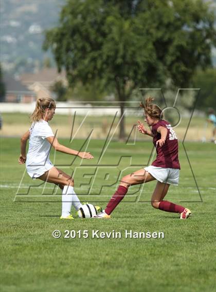 Thumbnail 2 in Maple Mountain @ Davis photogallery.