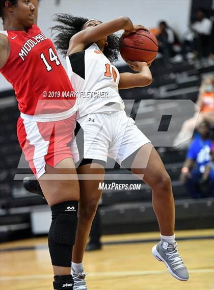 Thumbnail 1 in Seminole vs Middleburg (Florida Prospects Holiday Classic) photogallery.