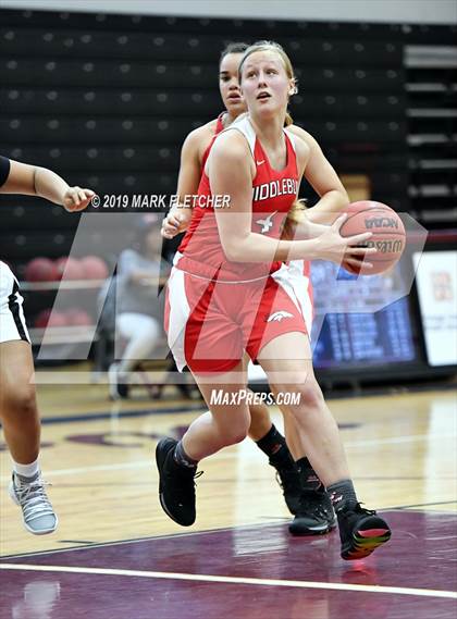 Thumbnail 2 in Seminole vs Middleburg (Florida Prospects Holiday Classic) photogallery.