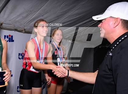 Thumbnail 3 in UIL Cross Country 2A Finals (2 Mile) photogallery.