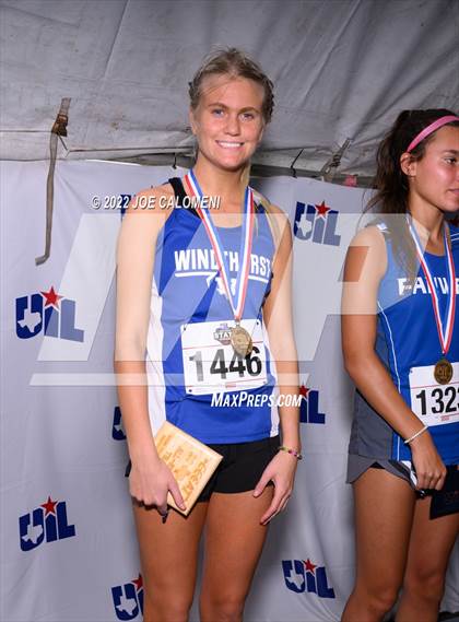 Thumbnail 1 in UIL Cross Country 2A Finals (2 Mile) photogallery.