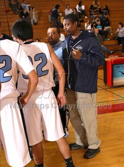 Thumbnail 2 in Verbum Dei vs. North (Sea Hawk Classic) photogallery.