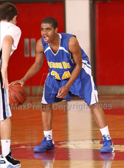 Thumbnail 3 in Verbum Dei vs. North (Sea Hawk Classic) photogallery.