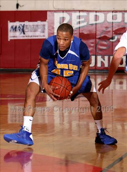 Thumbnail 2 in Verbum Dei vs. North (Sea Hawk Classic) photogallery.